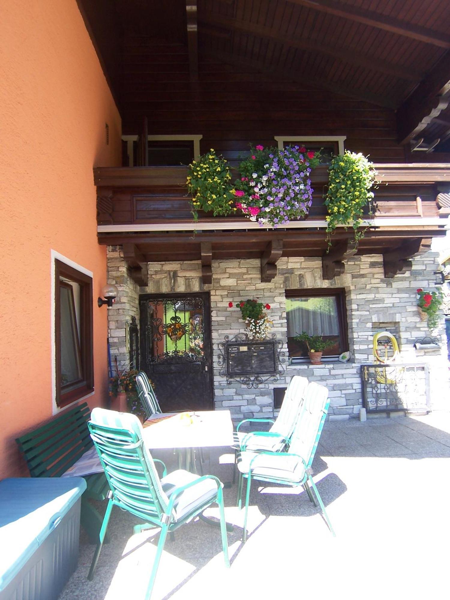 Fruehstuecks- Pension Sonnblickhof Rauris Bagian luar foto