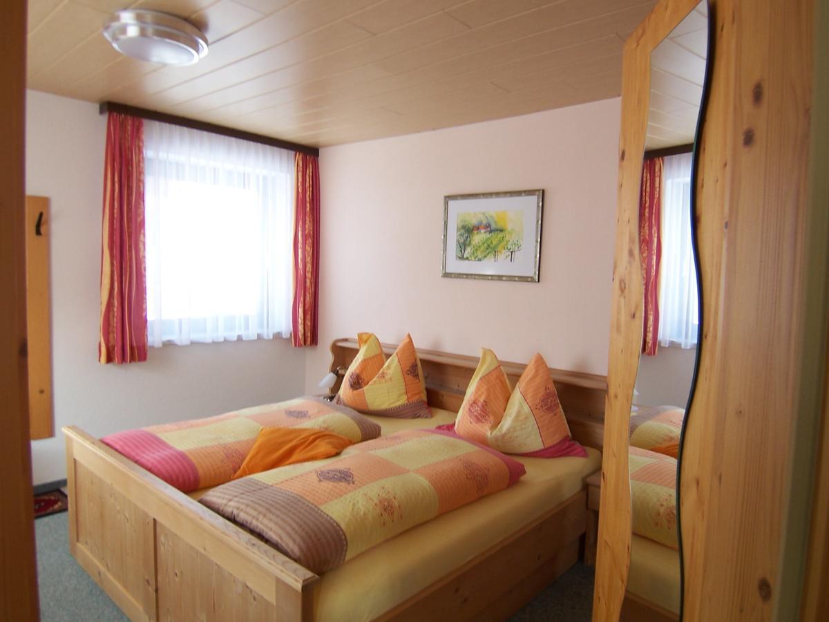 Fruehstuecks- Pension Sonnblickhof Rauris Bagian luar foto