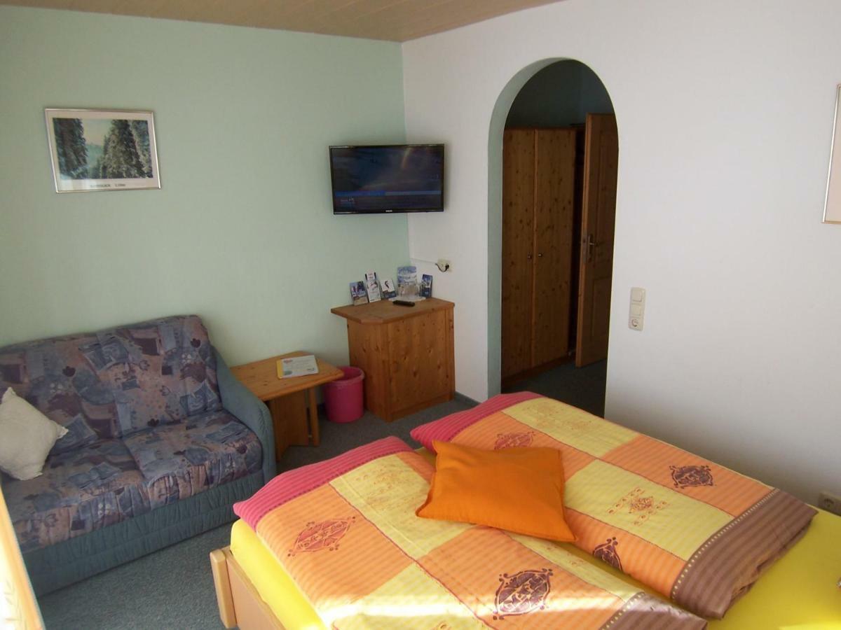 Fruehstuecks- Pension Sonnblickhof Rauris Bagian luar foto