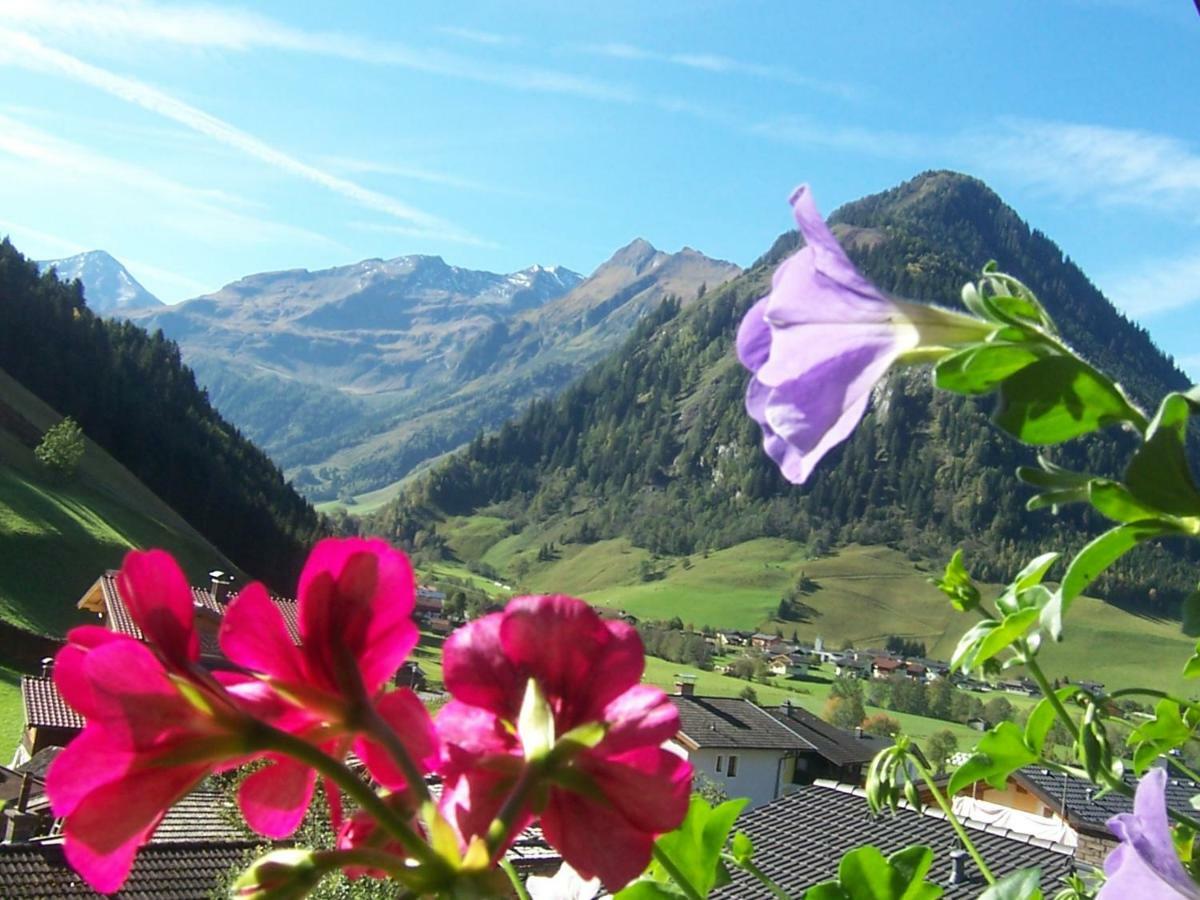 Fruehstuecks- Pension Sonnblickhof Rauris Bagian luar foto